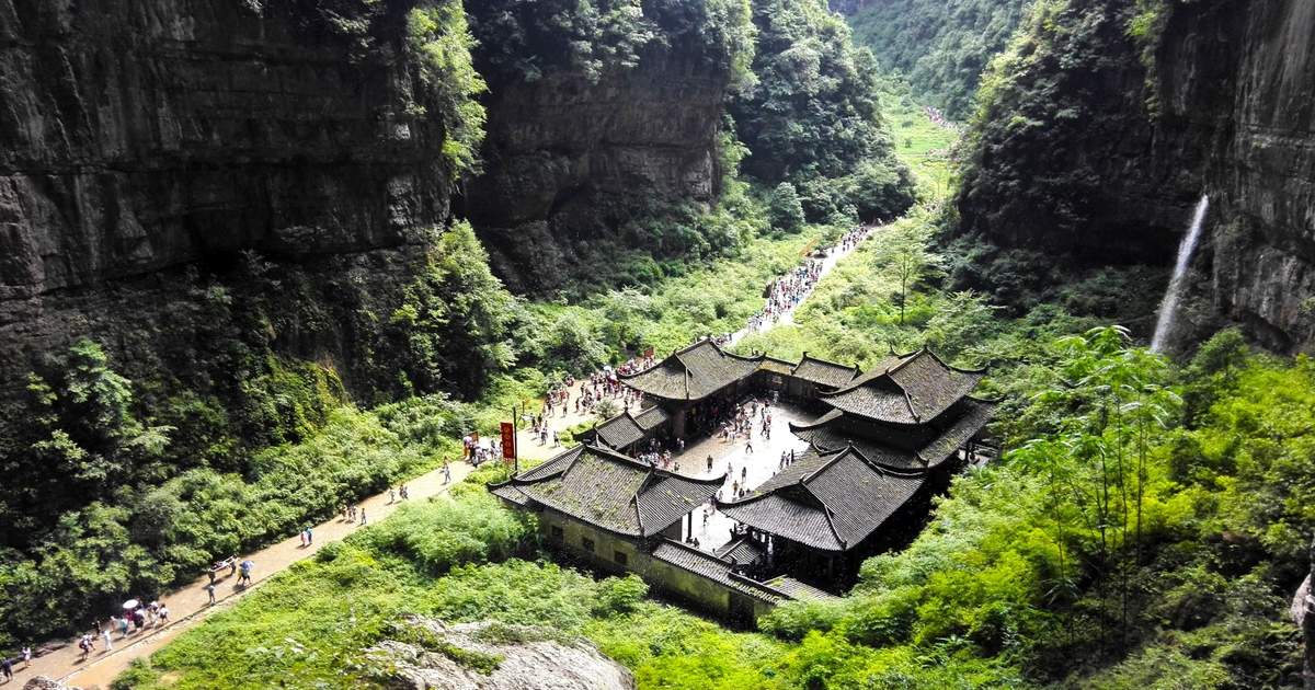 6H RUSTIC CHONGQING WULONG PENGSHUI